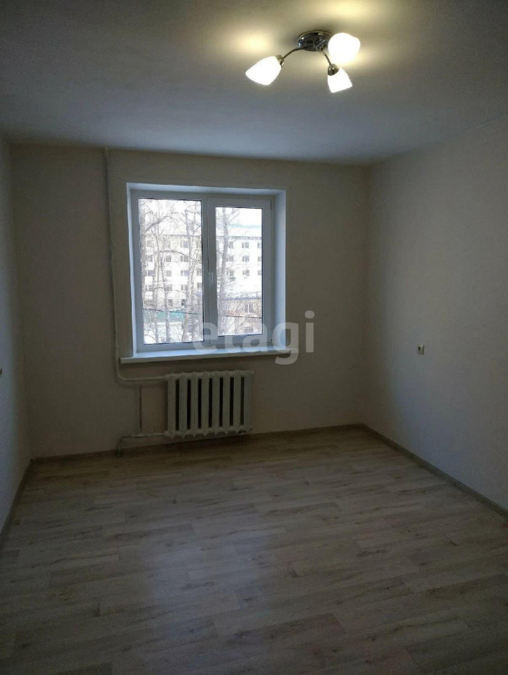 2-комн квартира Камчатская, 50