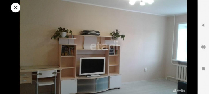 2-комн квартира Мельникайте, 58