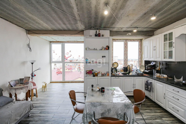 2-комн квартира Вересковая, 9