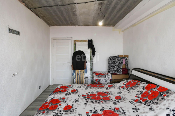2-комн квартира Вересковая, 9