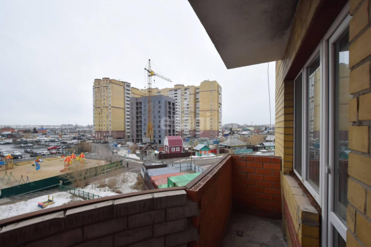 1-комн квартира Мельникайте, 138