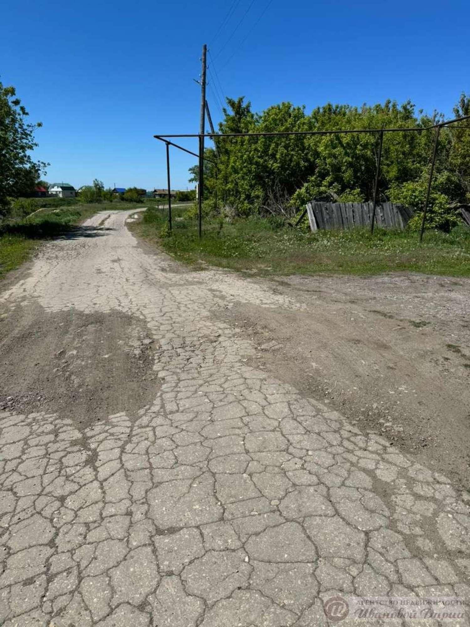 Купить землю, земельный участок за 700 000 рублей на Садовая улица