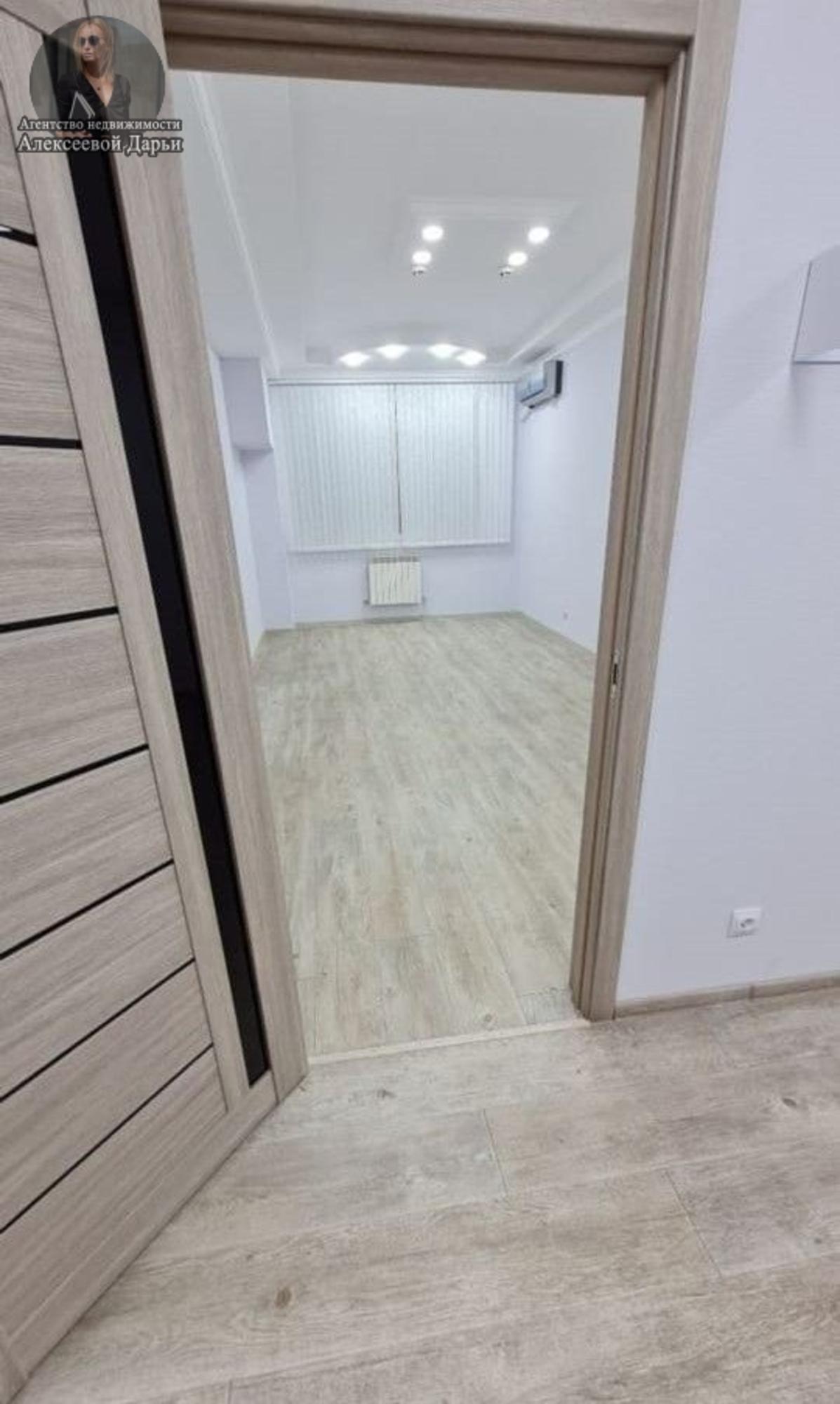 Купить офис, помещение под офис за 13 650 000 рублей на Шарлыкское ш, 1 к2