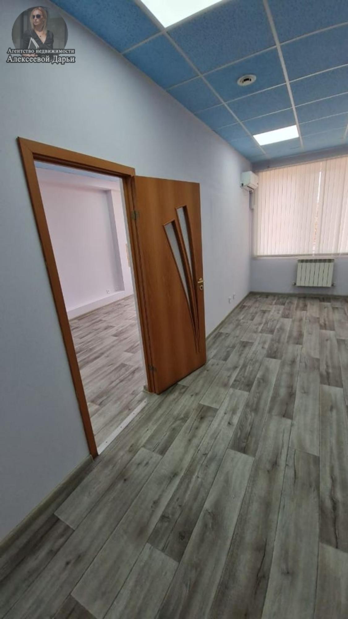 Купить офис, помещение под офис за 13 650 000 рублей на Шарлыкское ш, 1 к2