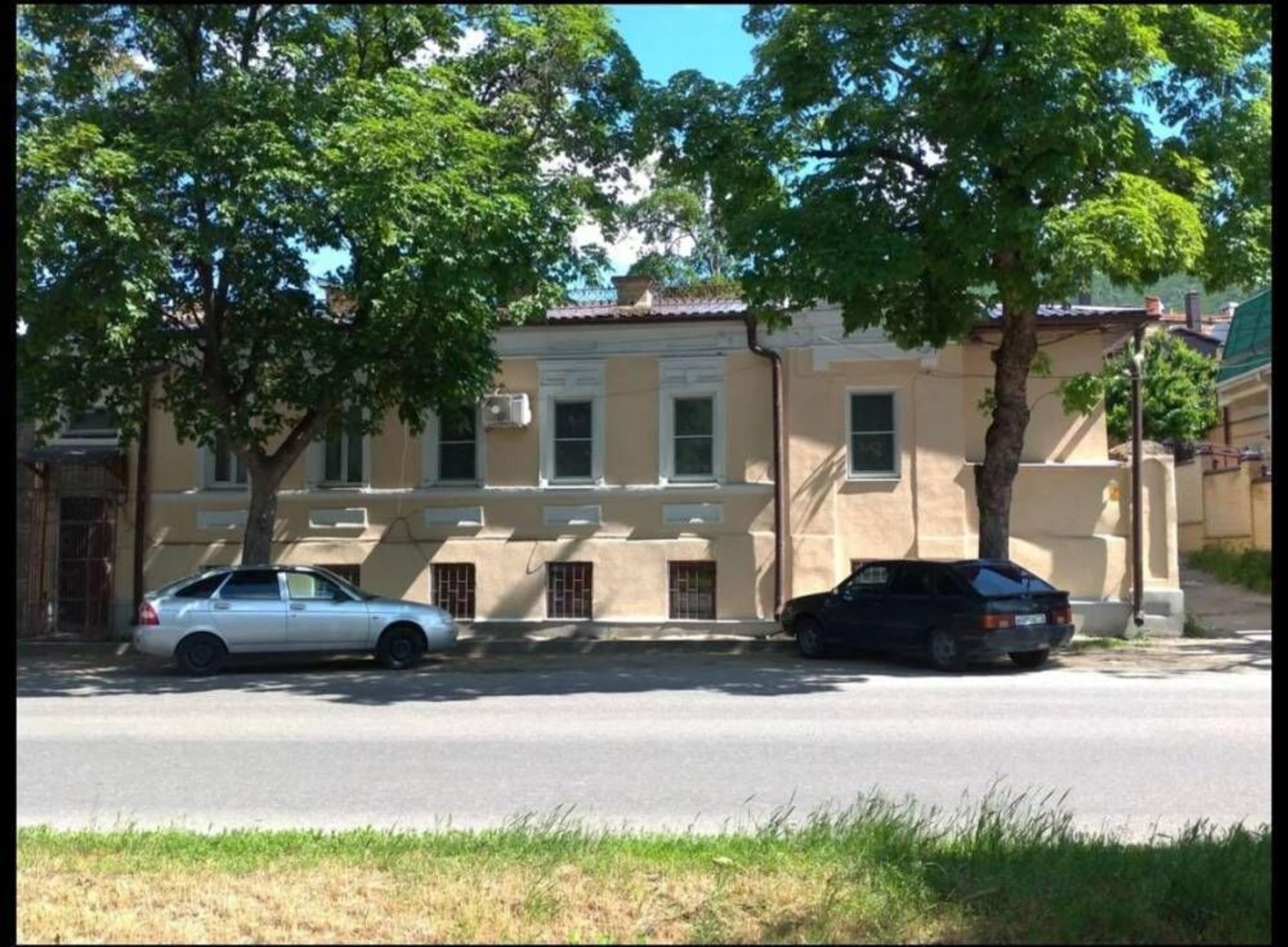 Купить ОСЗ, отдельно стоящее здание за 7 000 000 рублей на Теплосерная ул
