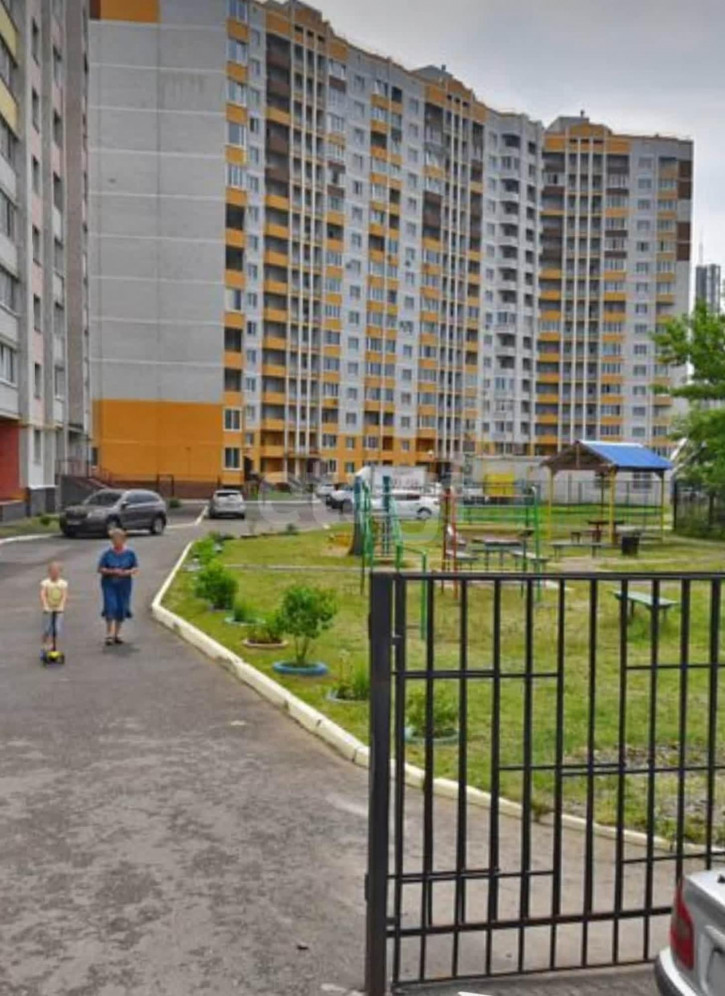 3-комн квартира Белобережская улица