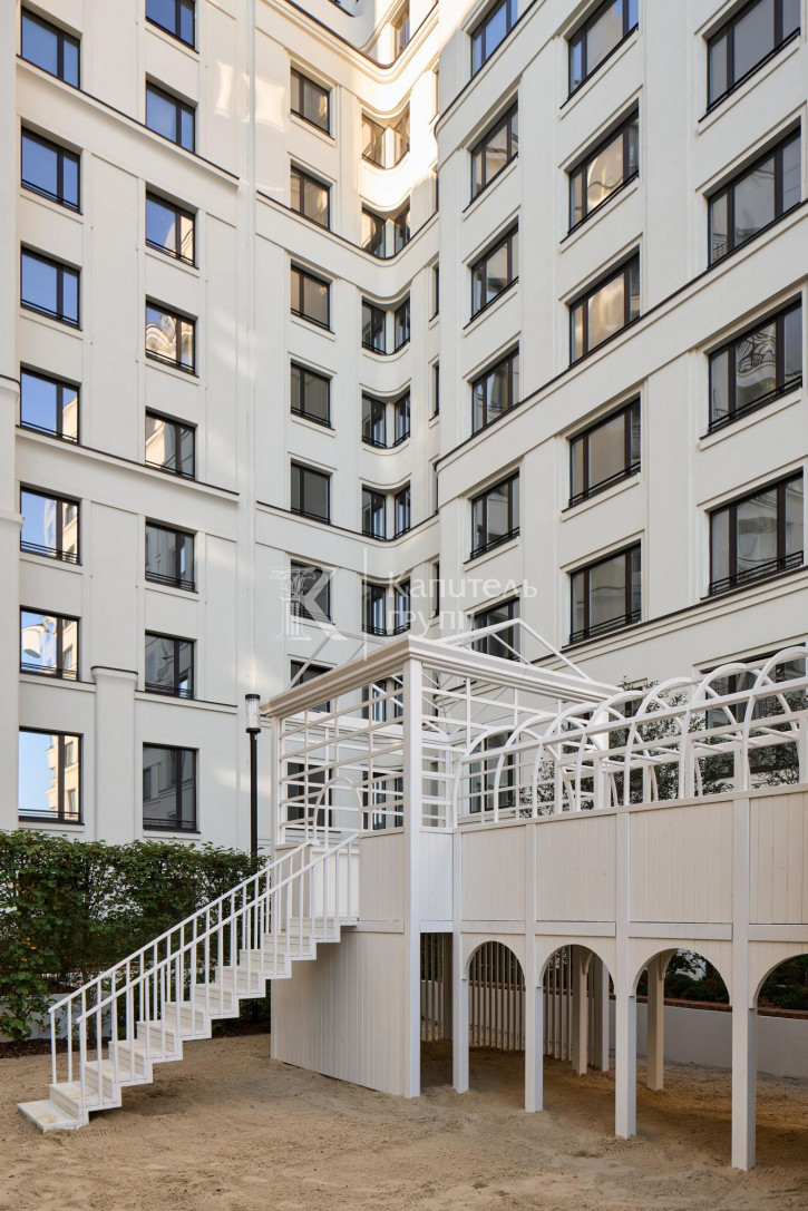 3-комн квартира Печёрская улица, 4
