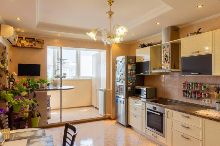 3-комн квартира Карла Маркса проспект, 55