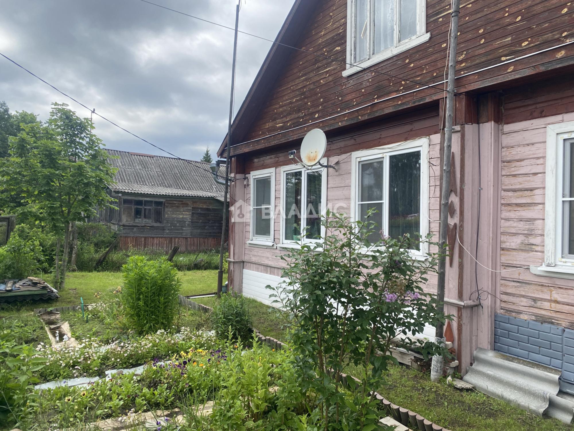 Купить дачу, дом, коттедж за 4 150 000 рублей на Красноугольная улица