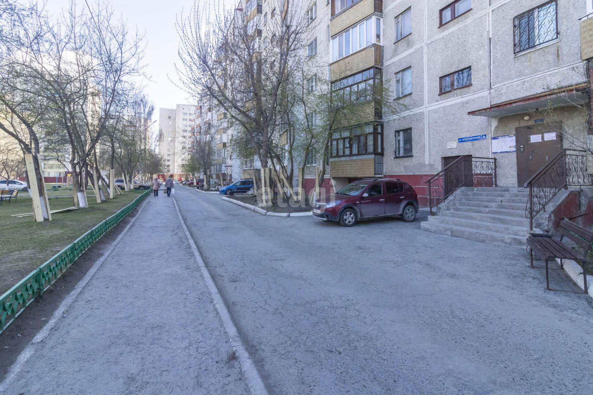 Купить квартиру за 6 000 000 рублей на Монтажников, 8