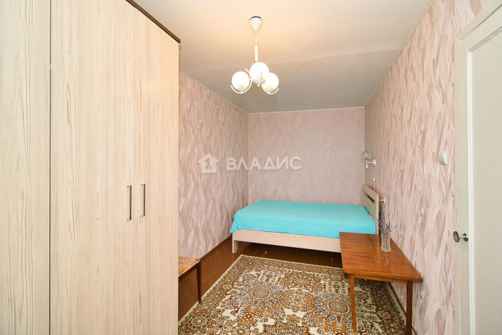 3-комн квартира улица Растопчина