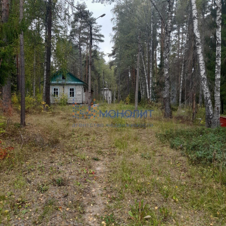Земельный участок школьная