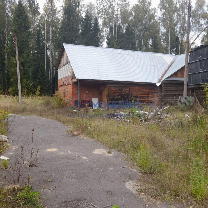 Земельный участок школьная