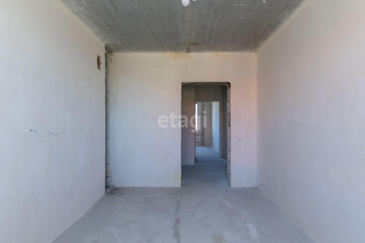 3-комн квартира Надира Сагдеева, 6