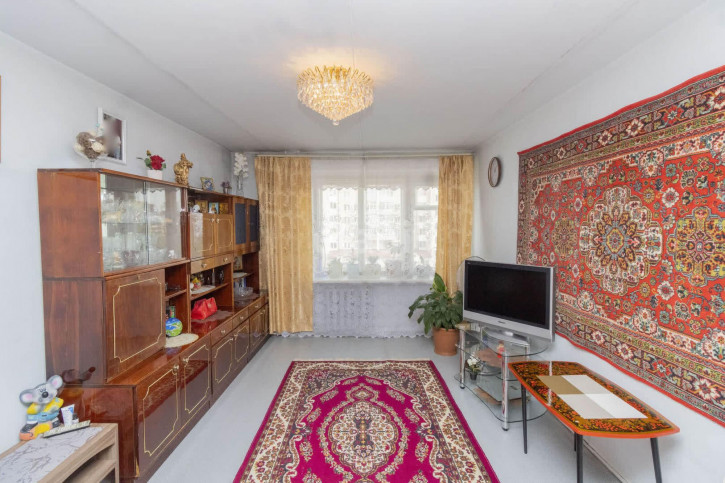 3-комн квартира Республики, 39