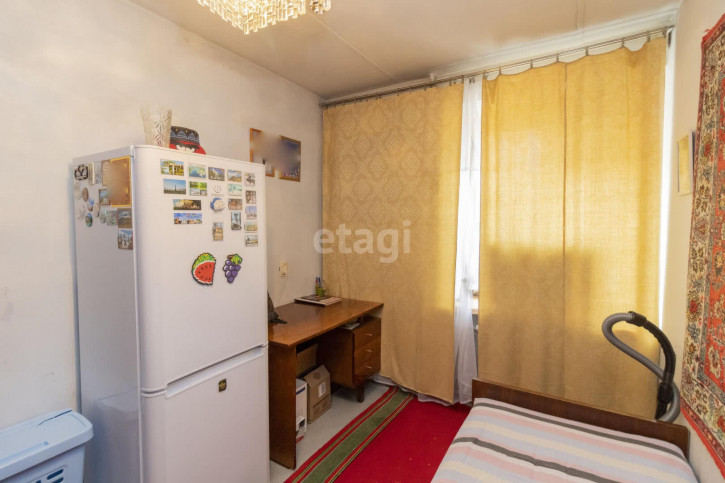 3-комн квартира Республики, 39