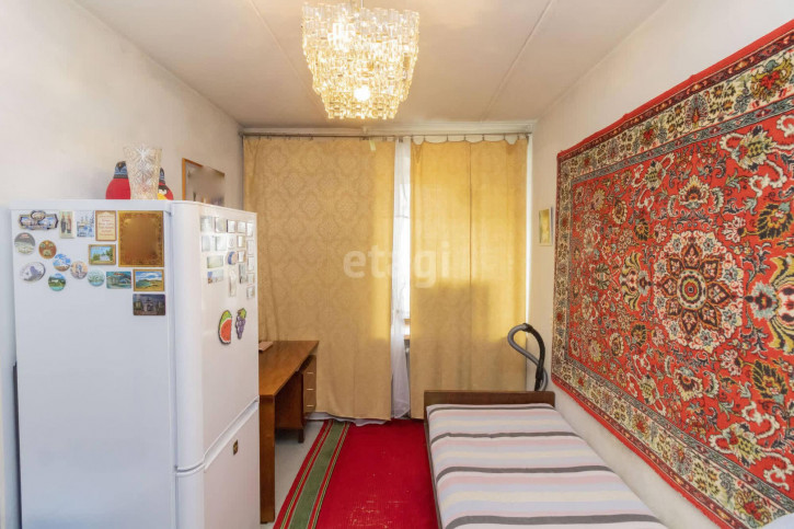 3-комн квартира Республики, 39