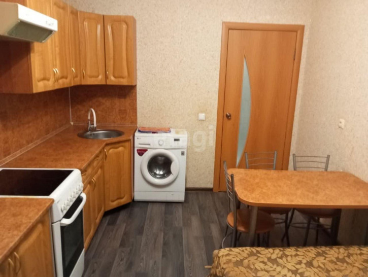 1-комн квартира Газовиков, 25/1