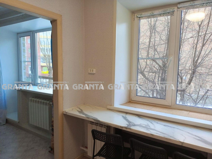 3-комн квартира ул Партизана Железняка, 15
