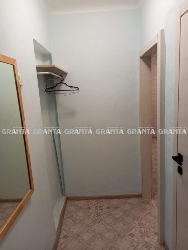 3-комн квартира ул Партизана Железняка, 15