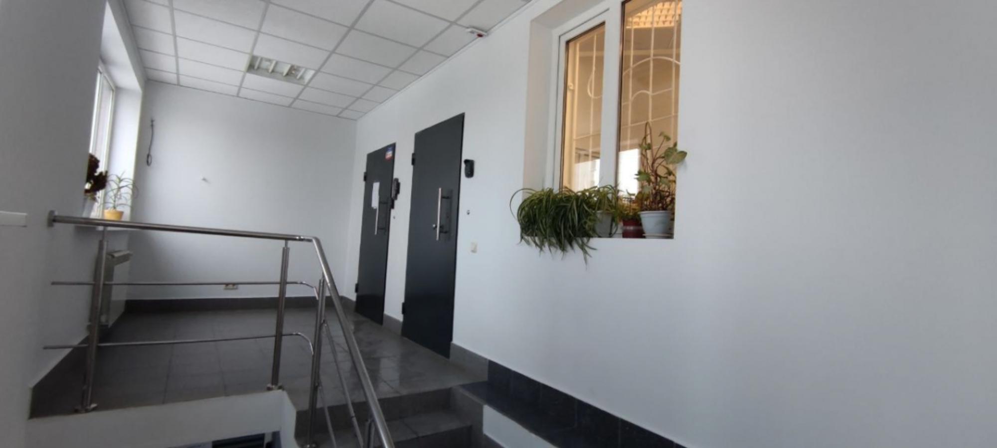 Купить офис, помещение под офис за 22 500 000 рублей на ул Радиальная 6-я, 18