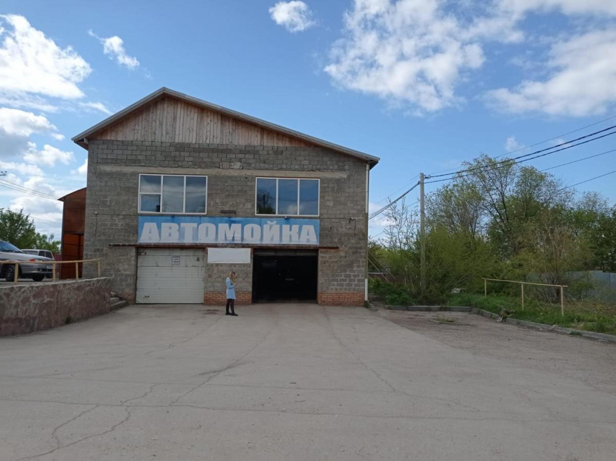 Сдать торговое помещение за 105 000 рублей на Самарская обл, г Кинель, пгт Алексеевка, ул Северная, 2Б