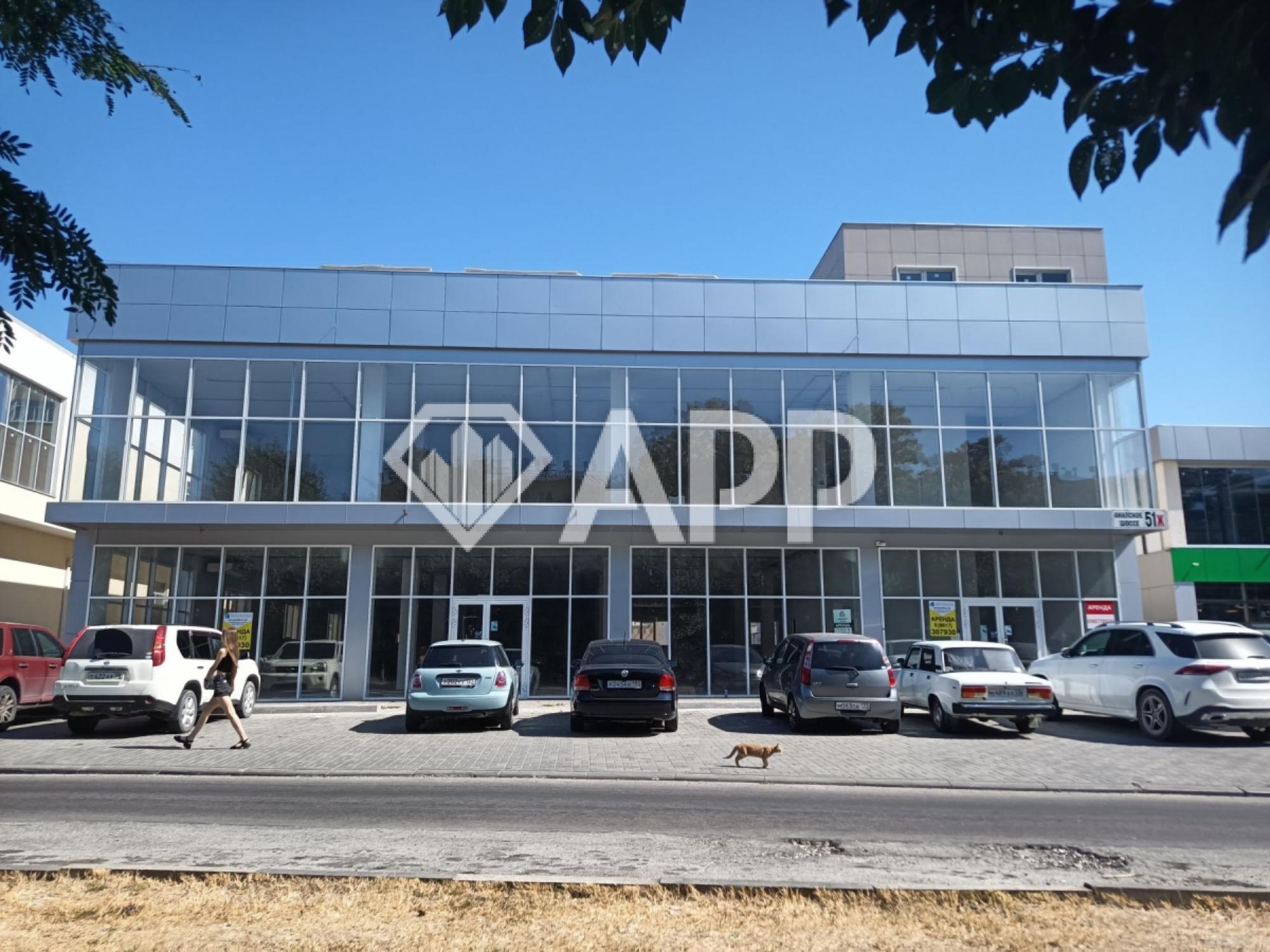 Сдать торговое помещение за 400 000 рублей на Анапское шоссе, 53