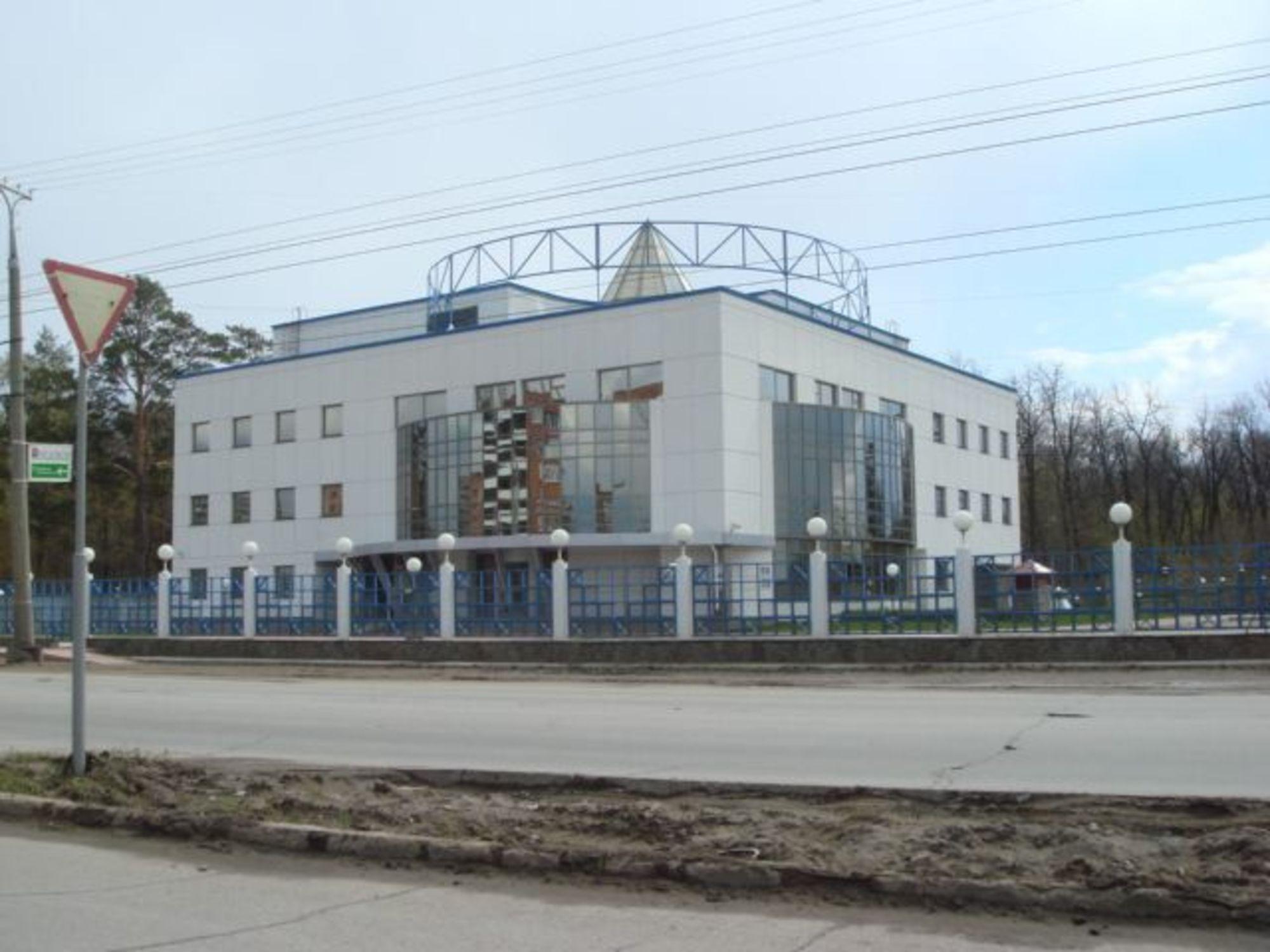Купить помещение свободного назначения за 160 000 000 рублей на ул Баныкина, 27