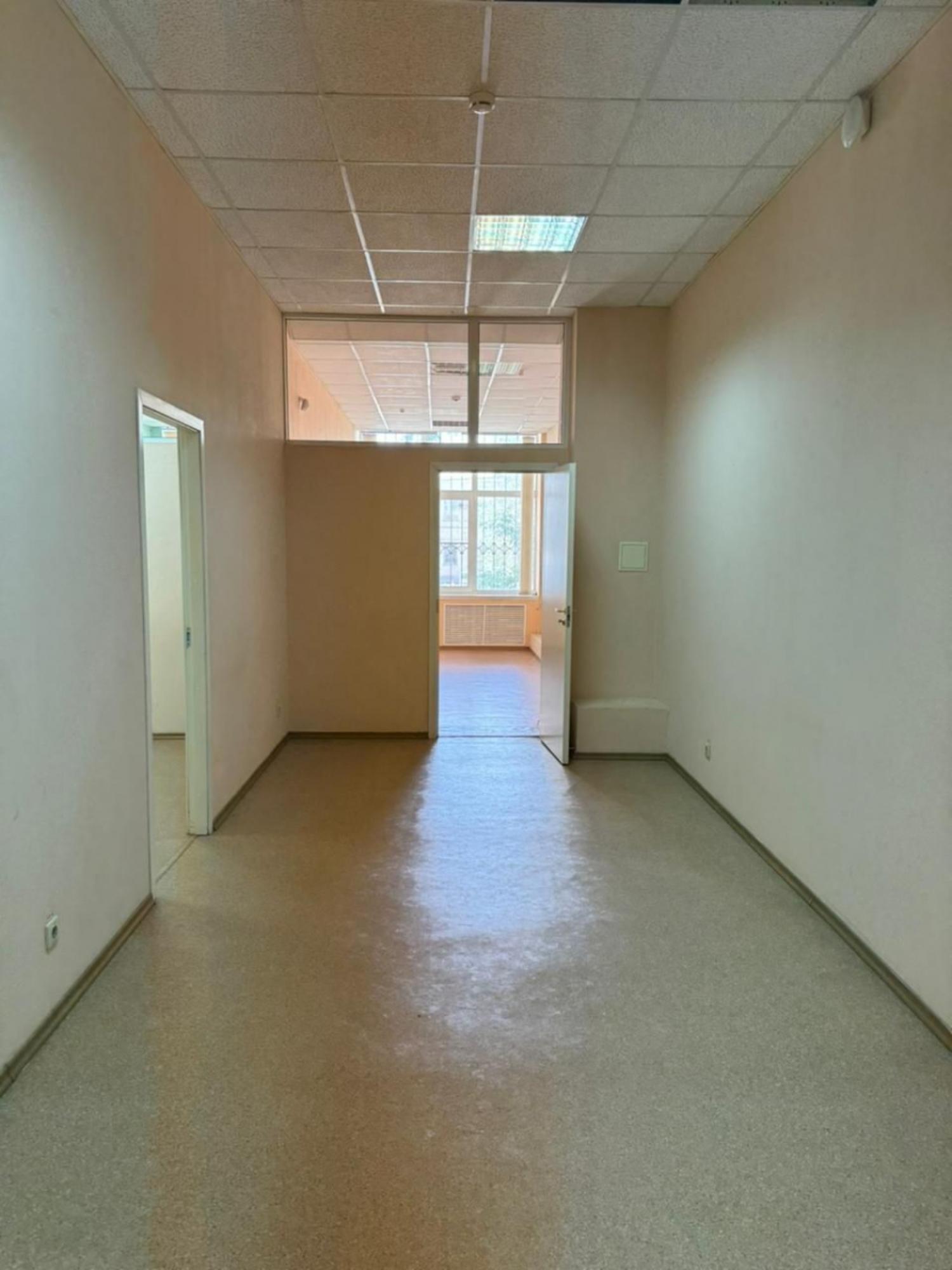 Сдать офис, помещение под офис за 35 000 рублей на пр-кт им В.И.Ленина, 86