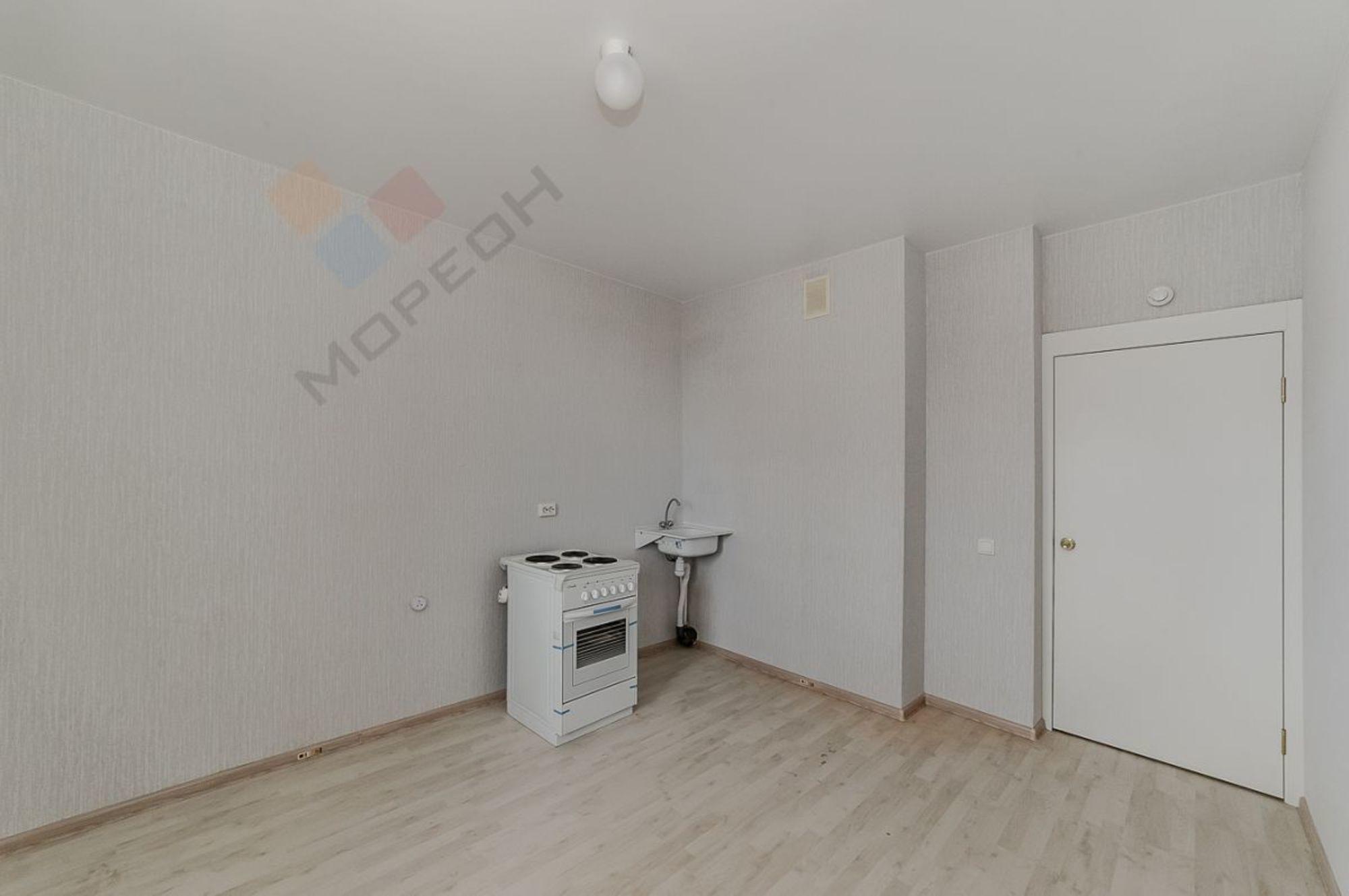 Купить квартиру за 3 000 000 рублей на им. генерала Петрова И.Т. ул, 2/Алит1