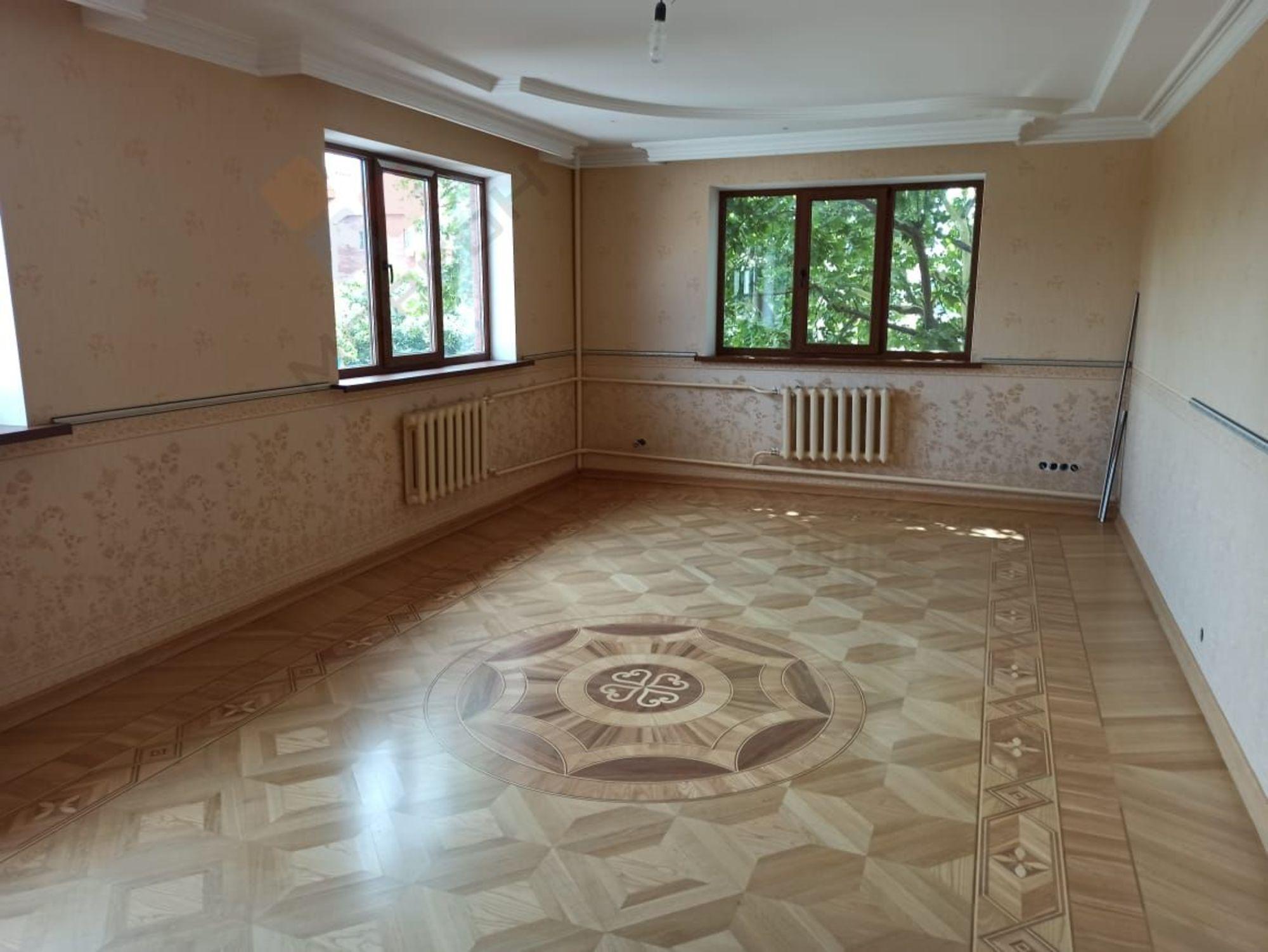Купить дачу, дом, коттедж за 20 000 000 рублей на Пионерская ул, 31