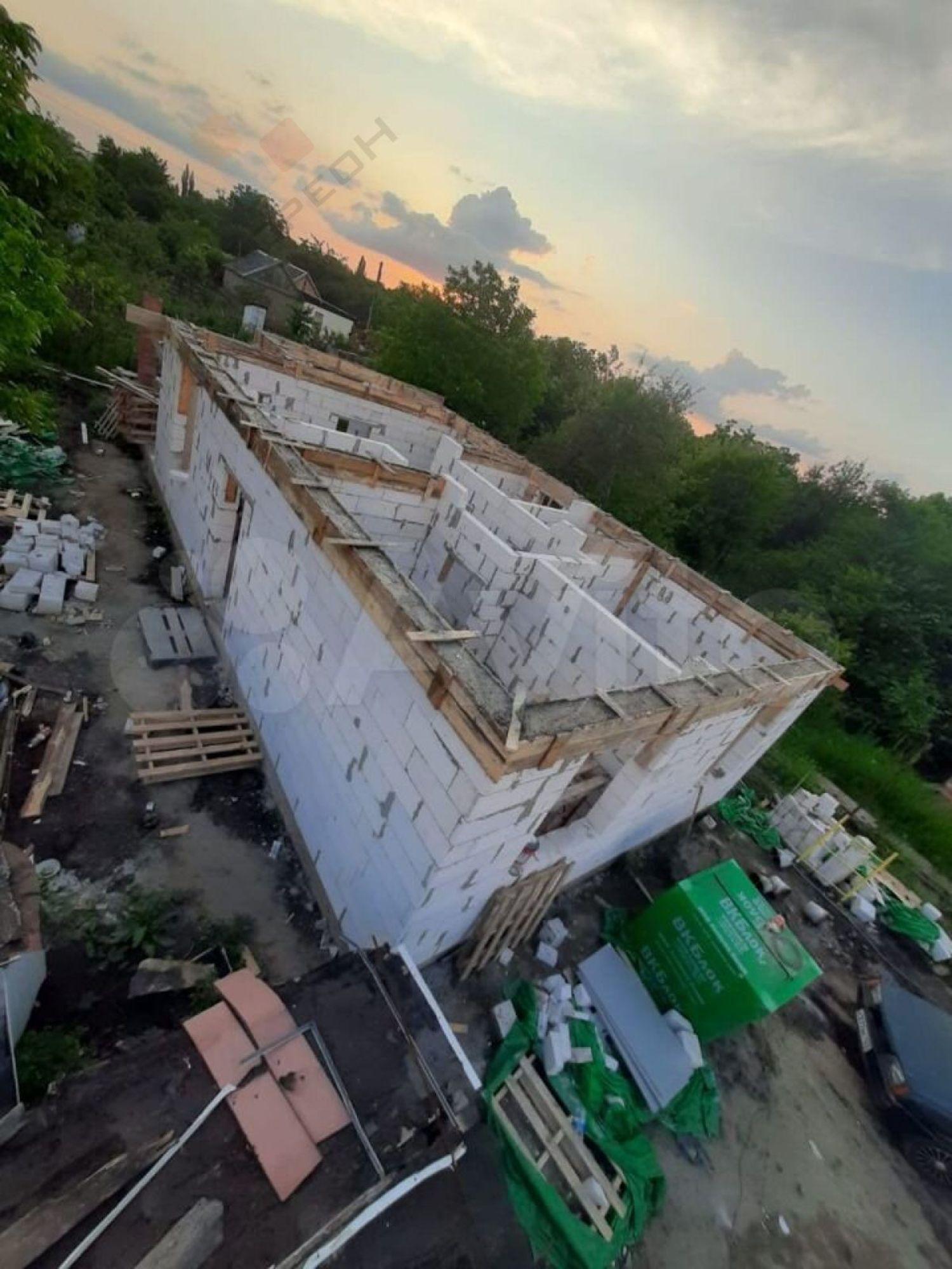 Купить дачу, дом, коттедж за 5 200 000 рублей на Клубничная ул, 20