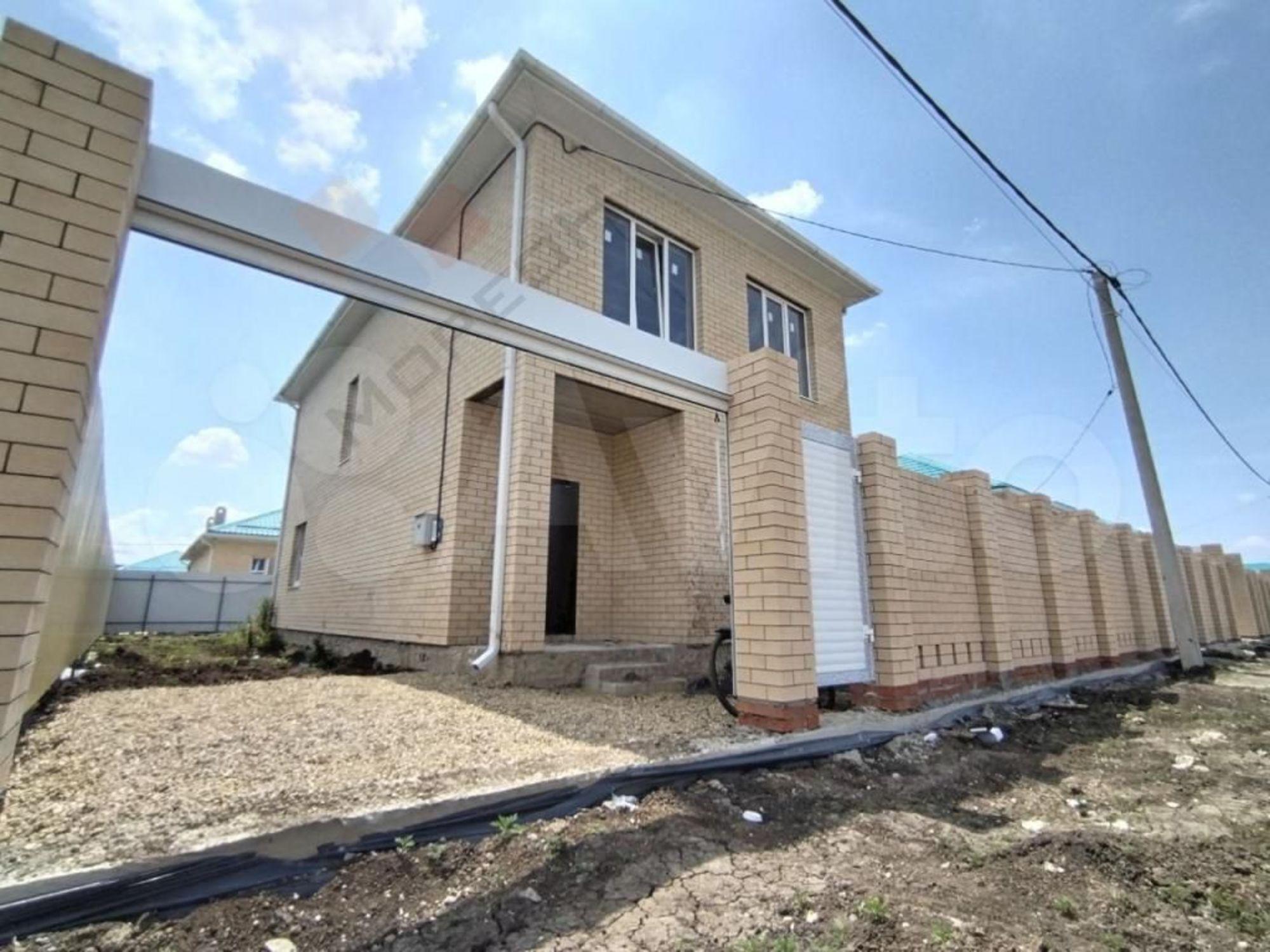 Купить дачу, дом, коттедж за 10 700 000 рублей на Освободителей Краснодара ул, 53