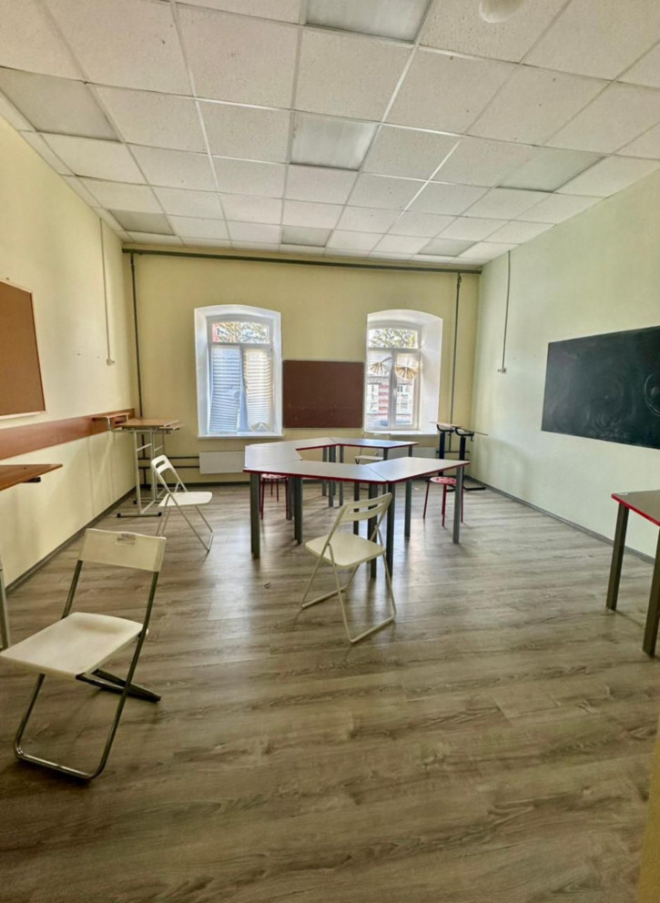 Помещение свободного назначения ул Осипенко, 10а