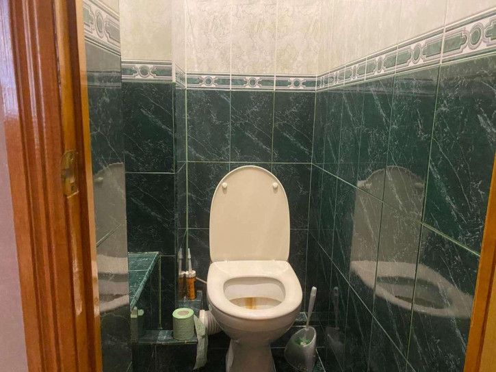4-комн квартира Щорса улица, 44