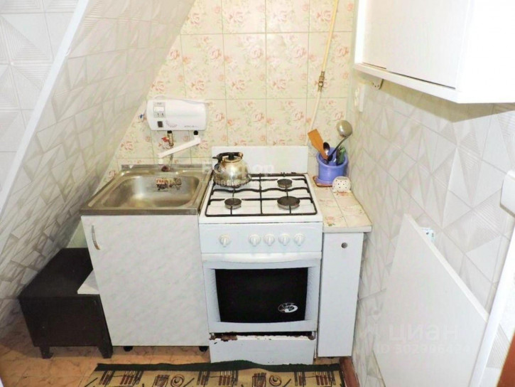 Комната ул Головина, 17,  д. 17