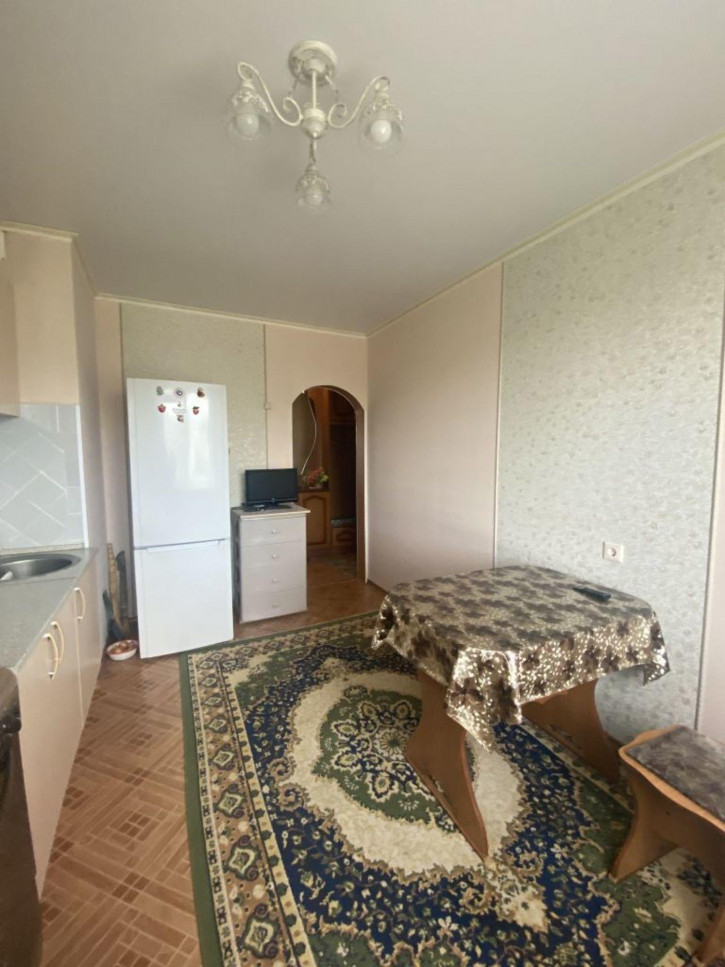 3-комн квартира Онежская ул, 17
