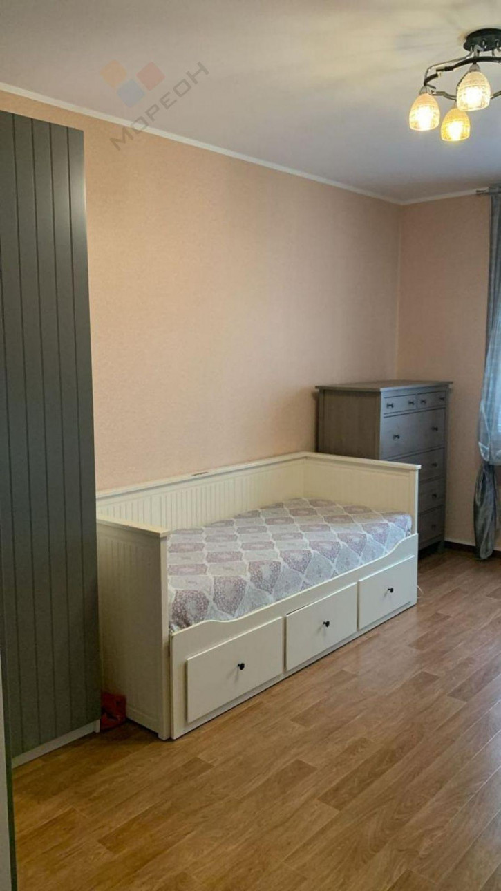 1-комн квартира Котлярова ул, 6