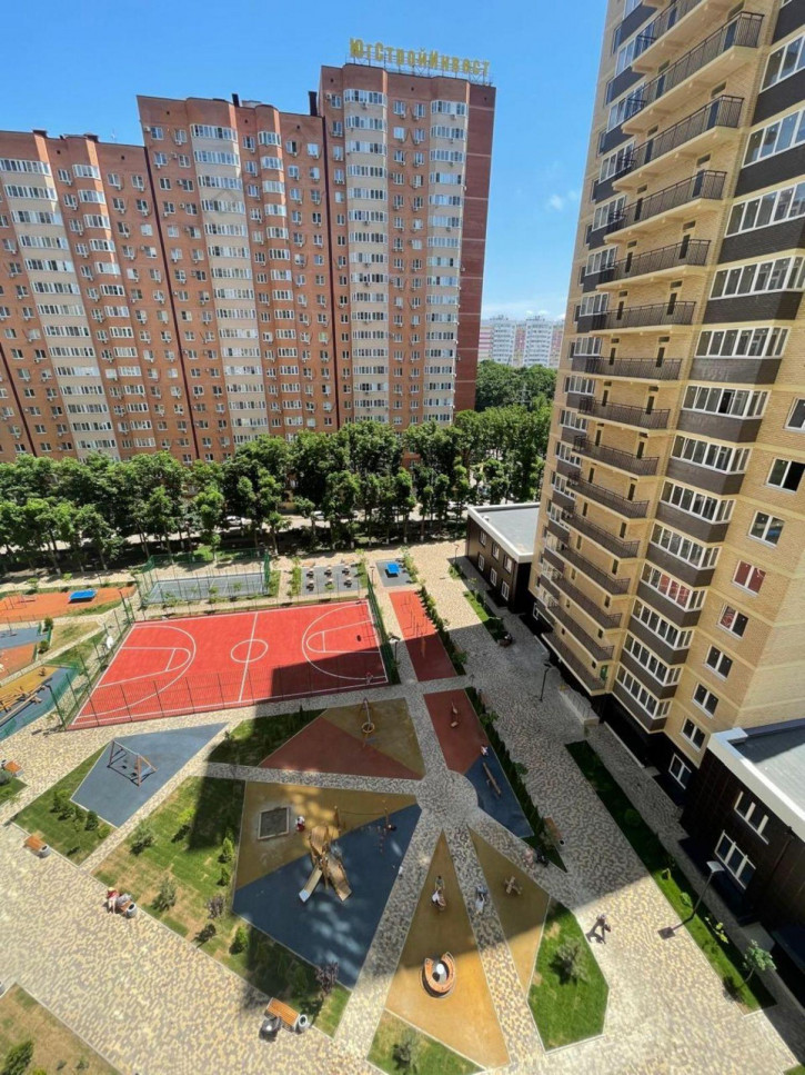 2-комн квартира Домбайская ул, 55к6