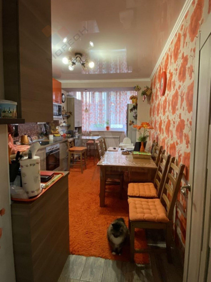 2-комн квартира Сергея Есенина ул, 98