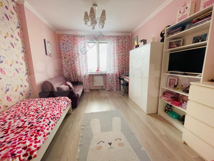 4-комн квартира Тюляева ул, 2/2