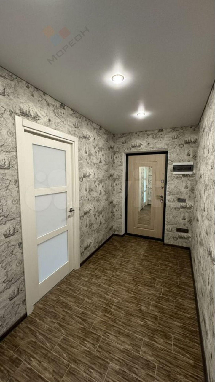 2-комн квартира Туполева ул, 1