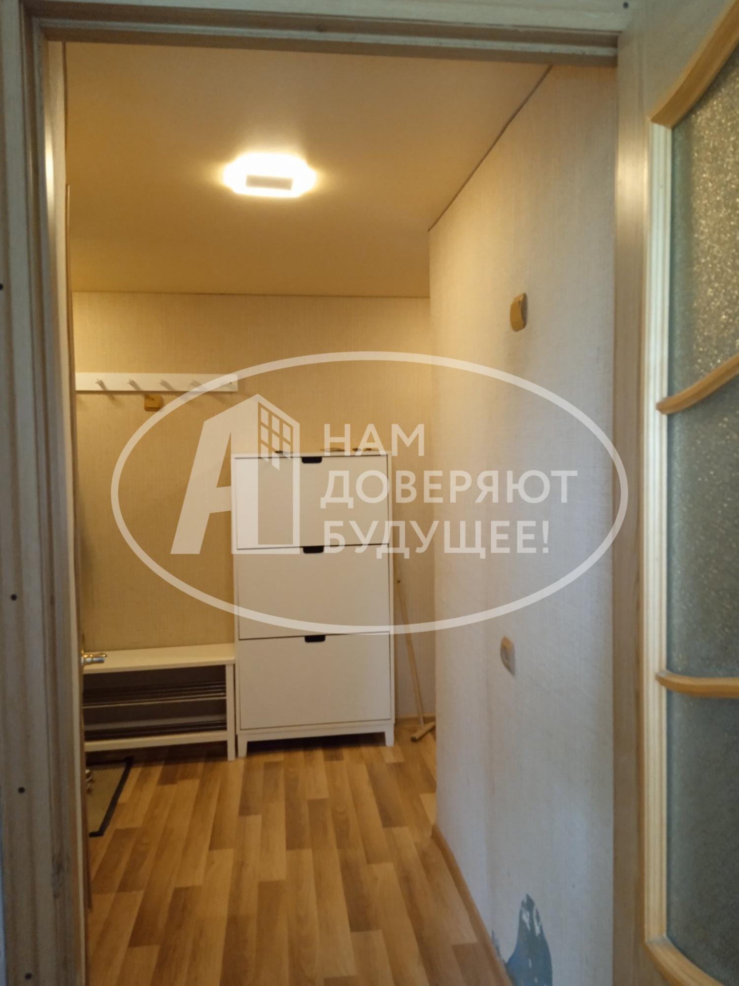 Купить квартиру за 1 600 000 рублей на Октябрьский проспект, 14