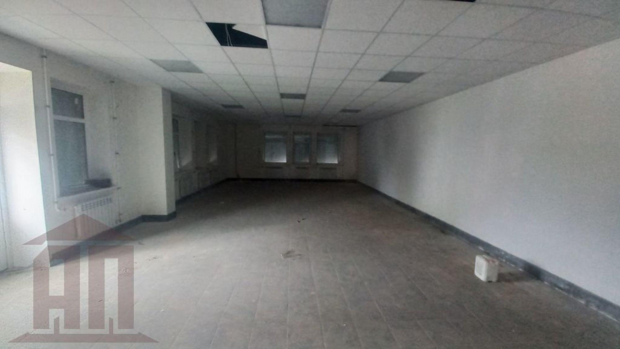 Сдать торговое помещение за 276 500 рублей на 1-й Металлистов пер, 3