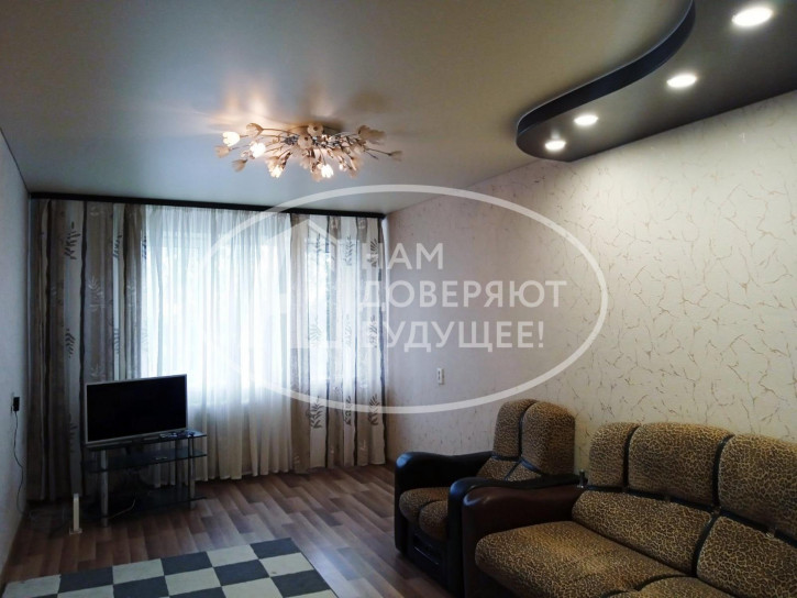 2-комн квартира Октябрьский проспект, 14