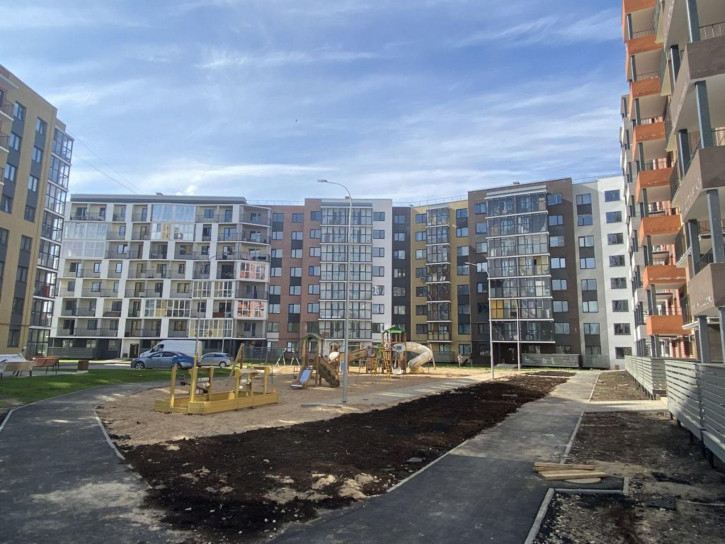 1-комн квартира , 81