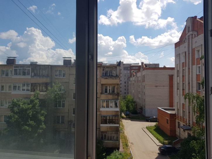 3-комн квартира Революционная ул, 14