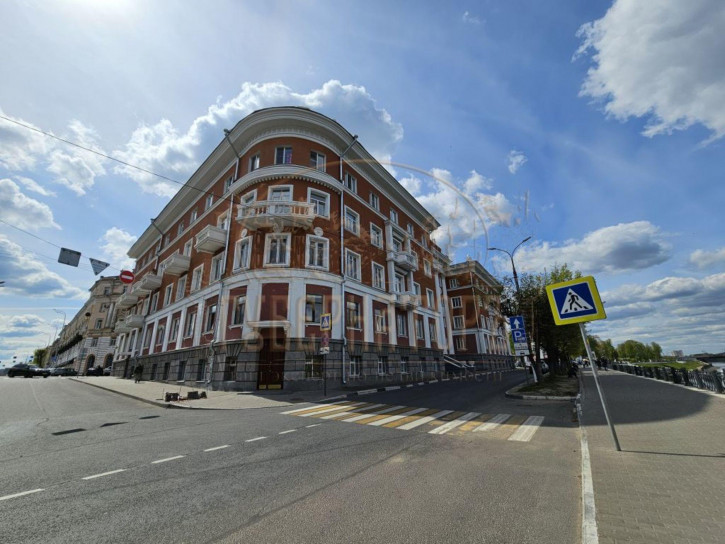 4-комн квартира Степана Разина наб, 2