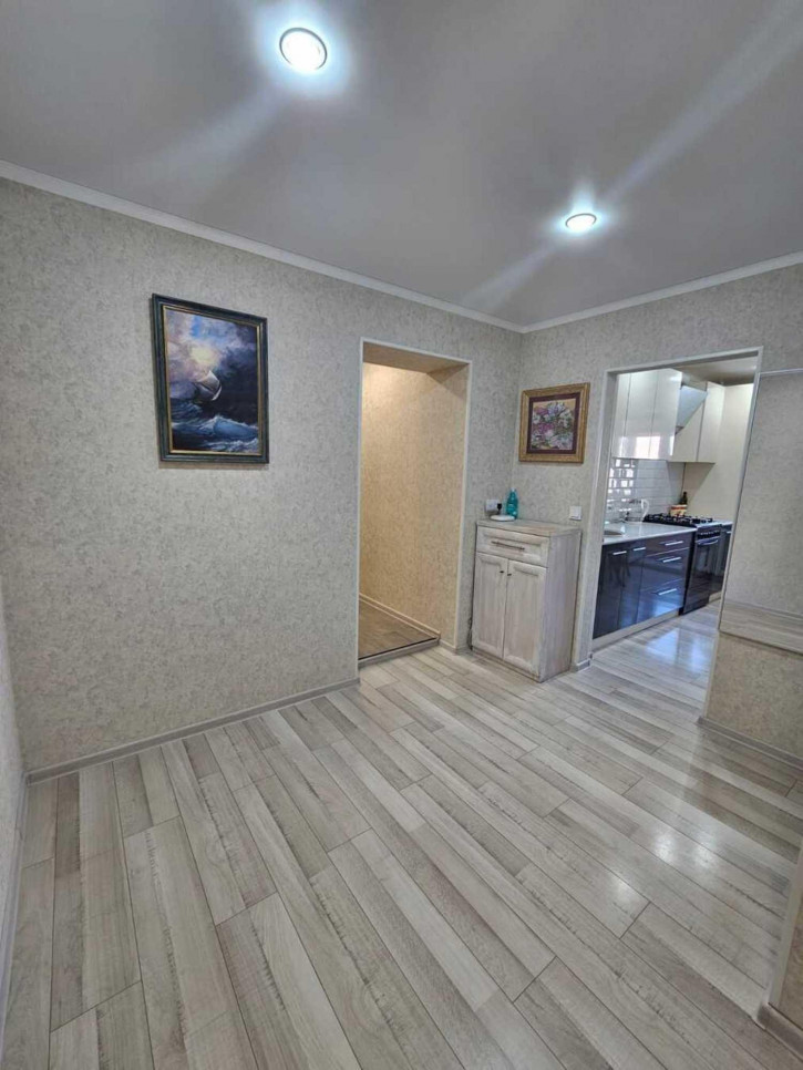 3-комн квартира 37