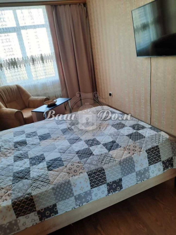 1-комн квартира ул. Крымская, 19 корпус 8